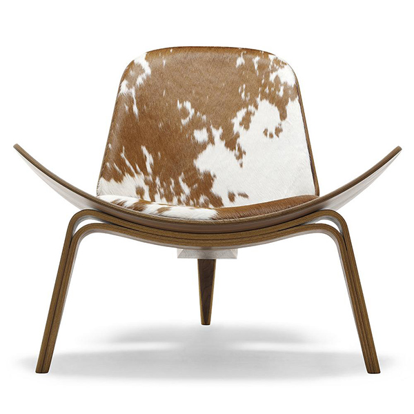 CH07 Lounge Chair by Carl Hansen.