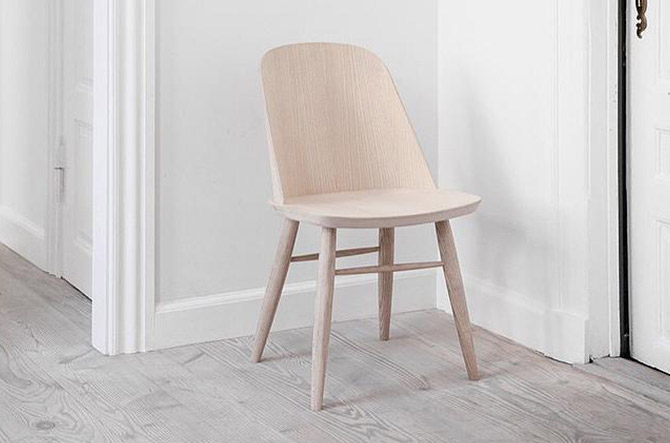 Synnes Chair by Menu