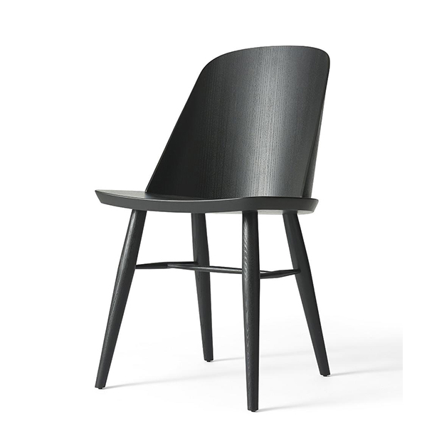 Synnes Chair by Menu