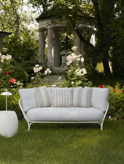 Outdoor Sofas 