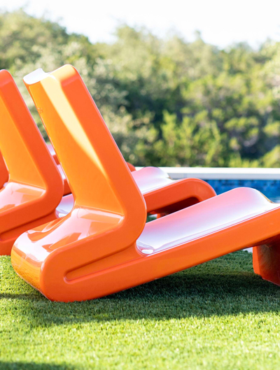Outdoor Chaise Lounges & Daybeds