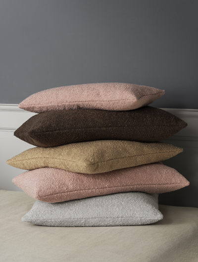 Bedroom Throws & Pillows