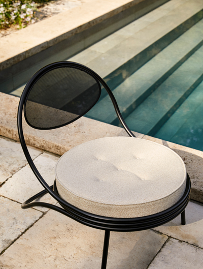 Outdoor Lounge Chairs
