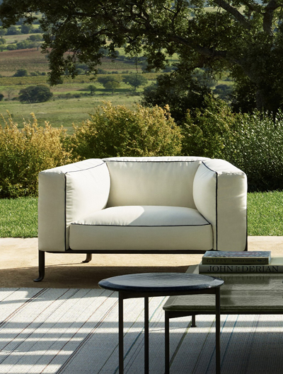 Outdoor Lounge Chairs