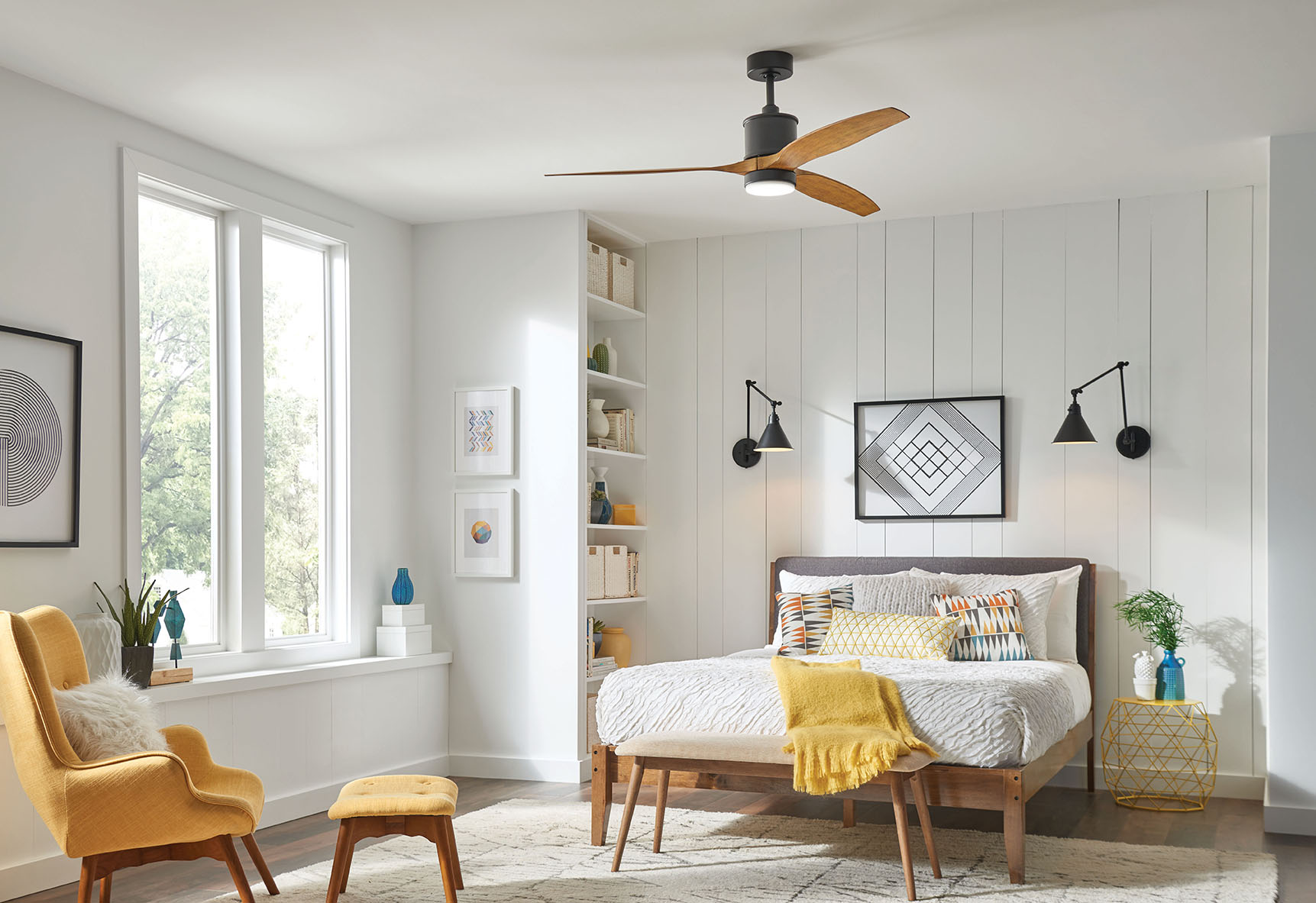 What Direction Should Your Ceiling Fan Spin in Summer and Winter?