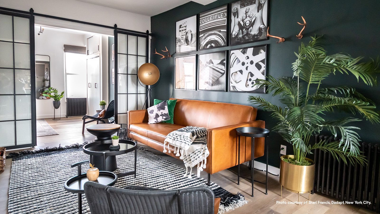 2022-IC-Shari-Living-Room-caption