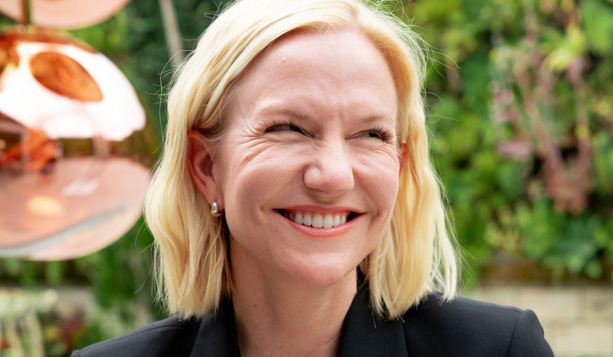 Anne_Sage_in_LA_web